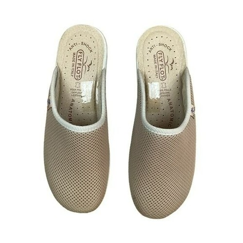 Fly flot slip clogs - fly, on