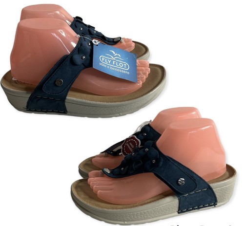 Nwt fly flot blue suede - nwt, flower