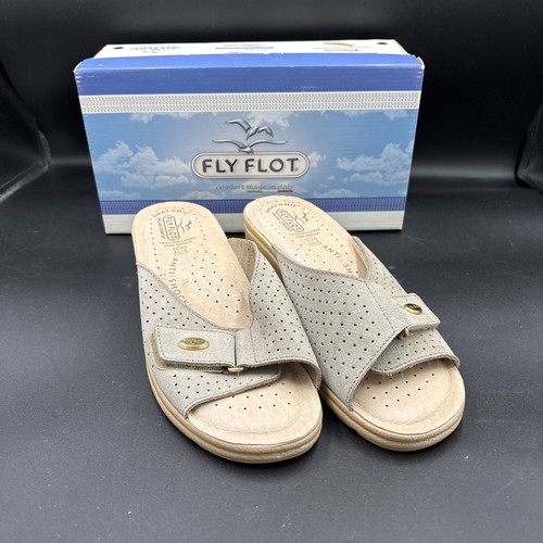 Womens fly flot tan slip - fly,
